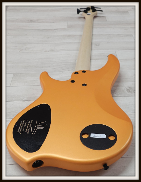 Dingwall NG3 4-String Nolly, Lambo Orange